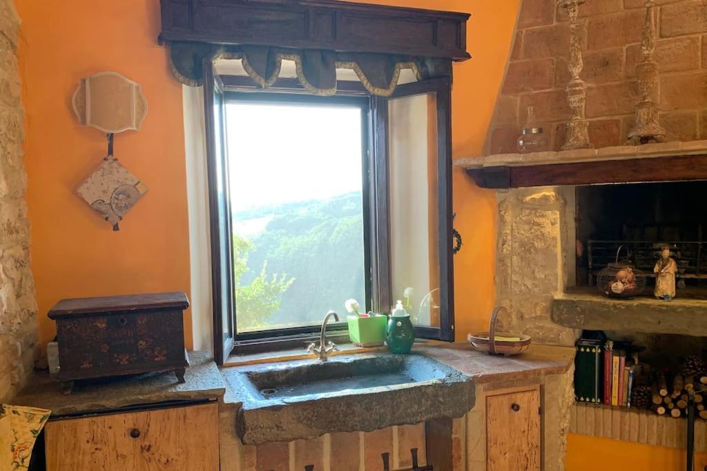 Готель Il Borgo Di Olive Sismano Екстер'єр фото